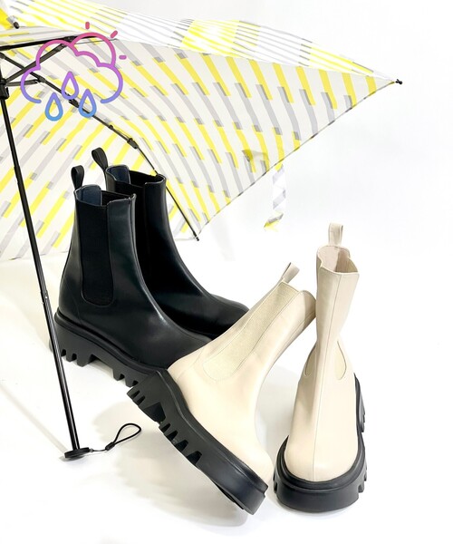 ESPERANZA（エスペランサ）の「【日本製／タンクソール／晴雨兼用／サイドゴア／軽量／歩きやすい】サイドゴア厚底ワークブーツ（レイン対応シューズ）（ブーツ・レディース・ホワイト/ブラック・S/M/L/LL）」の8枚目の写真