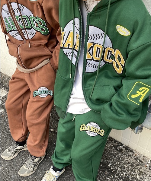 ARULE（アルール）の「A'GEM/9 × .kom『ARULE/アルール』アーチロゴ ベースボール グラフィック ジップアップパーカー（パーカー・レディース・ブラック/ブラウン/グリーン・L/M）」の16枚目の写真