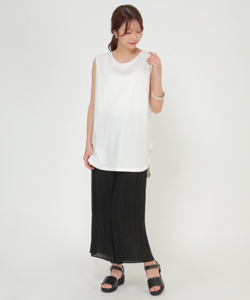 ikka（イッカ）の「裾ラウンドノースリプルオーバー（タンクトップ・レディース・ブラック/オフホワイト/その他1・M/L）」の13枚目の写真