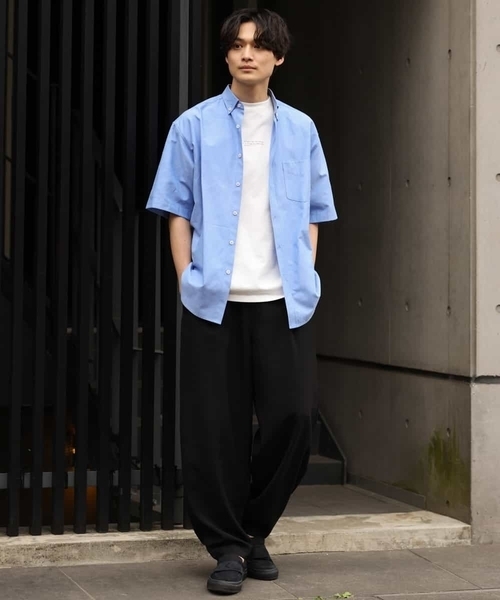 a.v.v(アーヴェヴェ)の「オックスBIGシャツ(シャツ/ブラウス・メンズ・ホワイト/ブルー・46/48)」の6枚目の写真