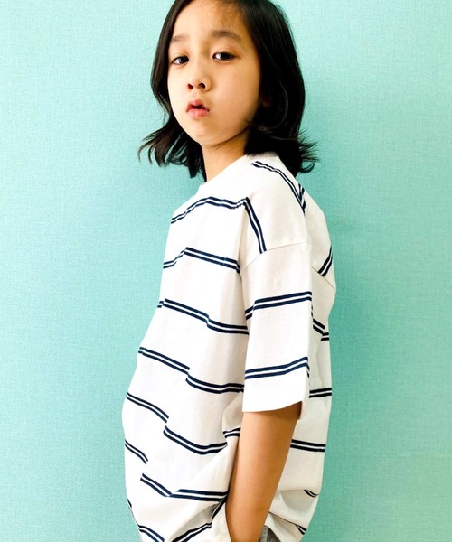 THE CASUAL（カジュアル）の「ビッグシルエット 先染めボーダー クルーネック半袖Tシャツ キッズ（Tシャツ/カットソー・キッズ・ブラック/ダークグリーン/ベージュ/ネイビー/オフホワイト/杢グレー/チャコール/モカ/ベージュ系/ブルー/ネイビー系/ラベンダー・110cm/120cm/130cm/140cm/150cm/160cm）」の13枚目の写真