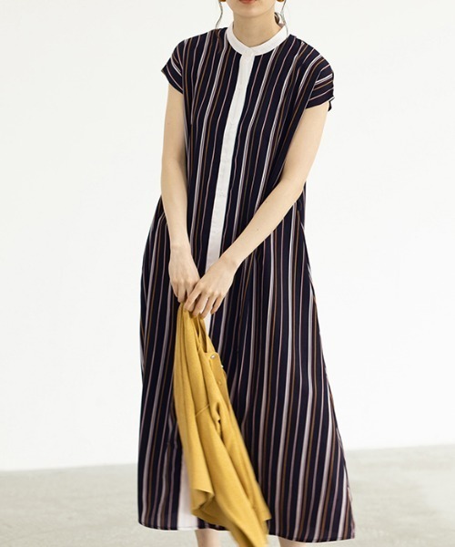 GeeRA(ジーラ)の「バンドカラープリントワンピース(ワンピース・レディース・ネイビー/オレンジ・MEDIUM/LARGE/X-LARGE)」の2枚目の写真