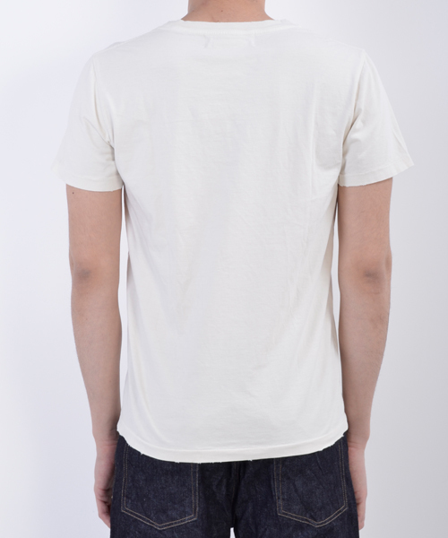 REMI RELIEF(レミレリーフ)の「REMI RELIEF(レミレリーフ)プリントT(Tシャツ/カットソー・メンズ・アイボリー・MEDIUM/LARGE)」の4枚目の写真
