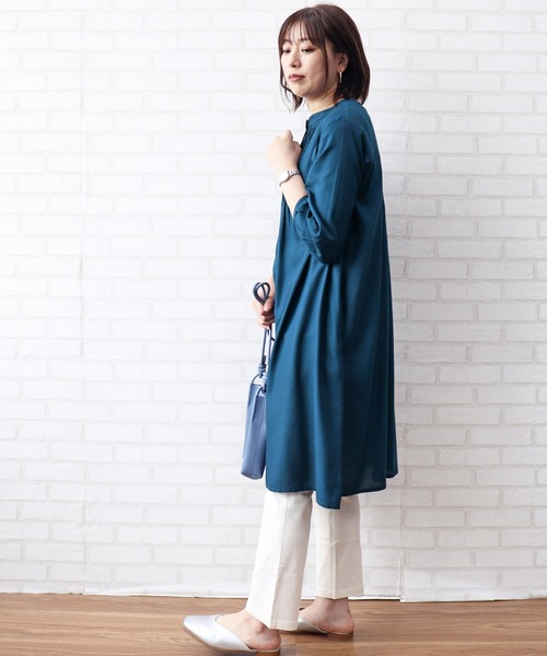 BELLUNA PLUS(ベルーナ)の「レーヨン素材ピンタック使いワンピース(ワンピース・レディース・チャコール/イエロー/ブルー・MEDIUM/LARGE/X-LARGE)」の6枚目の写真
