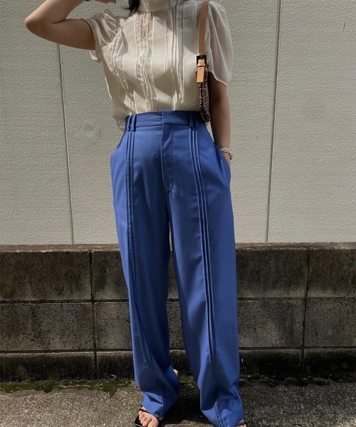 Ameri（アメリ）の「MEDI BACK CROSS LACE CHIFFON TOP（シャツ/ブラウス・レディース・ホワイト/ブラック・FREE）」の4枚目の写真