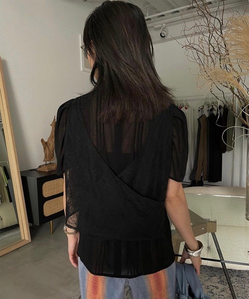 Ameri（アメリ）の「MEDI BACK CROSS LACE CHIFFON TOP（シャツ/ブラウス・レディース・ホワイト/ブラック・FREE）」の10枚目の写真