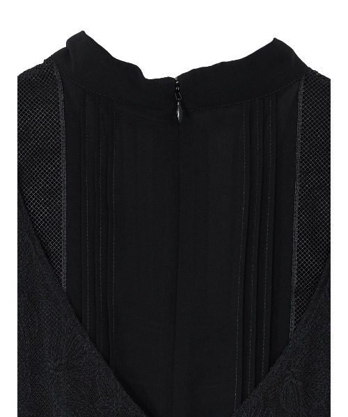 Ameri（アメリ）の「MEDI BACK CROSS LACE CHIFFON TOP（シャツ/ブラウス・レディース・ホワイト/ブラック・FREE）」の17枚目の写真