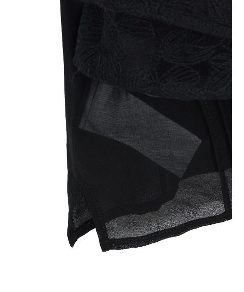 Ameri（アメリ）の「MEDI BACK CROSS LACE CHIFFON TOP（シャツ/ブラウス・レディース・ホワイト/ブラック・FREE）」の19枚目の写真