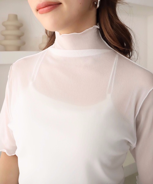moment+(モーメントプラス)の「シアーハイネックメロー半袖プルオーバー(Tシャツ/カットソー・レディース・ブラック/オフホワイト・M)」の9枚目の写真