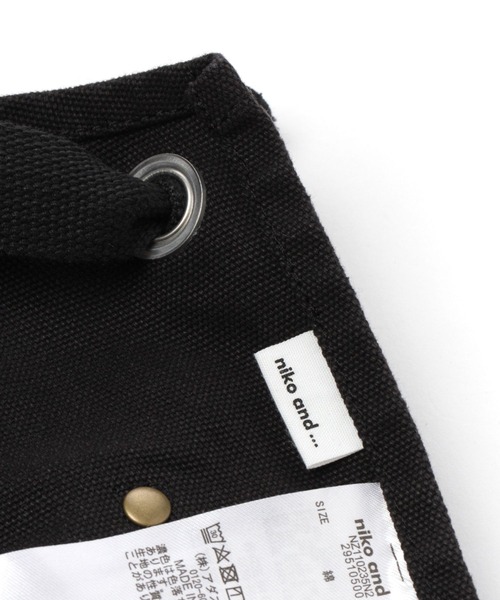 niko and...（ニコアンド）の「オリジナルニコロゴエプロン2（エプロン・レディース・ホワイト/ブラック/ブルー・0）」の13枚目の写真