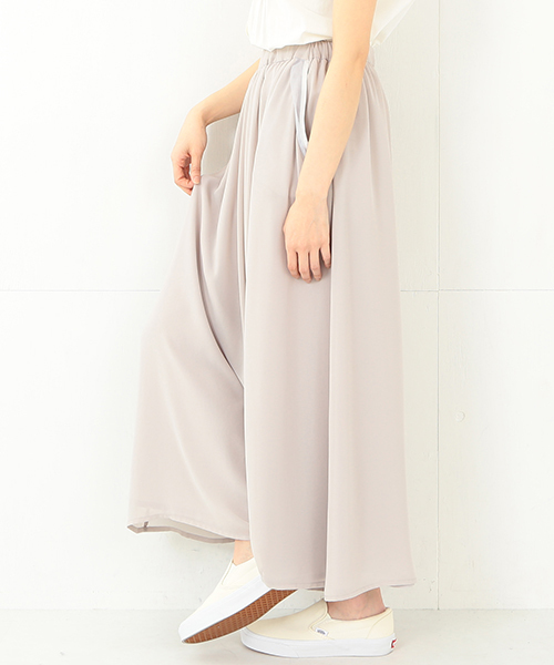 CAROLINA GLASER（カロリナ グレイサー）の「CAROLINA GLASER / ガウチョフレアーパンツ （その他パンツ・レディース・グレー/クリーム・ONE SIZE）」の4枚目の写真