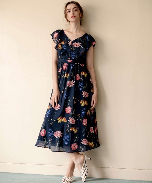 セール Web限定 ラインフラワープリント袖フリルワンピース ワンピース And Couture アンドクチュール のファッション通販 Zozotown