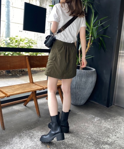 one after another NICE CLAUP（ワンアフターアナザーナイスクラップ）の「【2022AWアイテム】ユーティリティーボディBAG（ショルダーバッグ・レディース・ブラック/ピンク/アイボリー・FREE）」の15枚目の写真