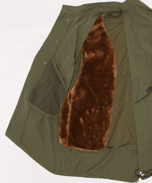 Q（キュー）の「ファー付きモッズコート（モッズコート・レディース・ブラック/カーキ・MEDIUM）」の13枚目の写真