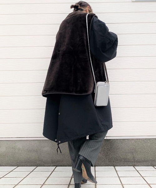 Q（キュー）の「ファー付きモッズコート（モッズコート・レディース・ブラック/カーキ・MEDIUM）」の6枚目の写真