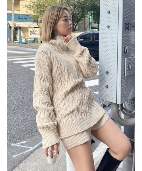 EVRIS（エヴリス）の「ニットショートパンツ【セットアップ着用可能】（その他パンツ・レディース・ブラック/ブルー/アイボリー/マスタード・FREE）」の16枚目の写真