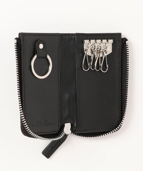 AZUL by moussy（アズールバイマウジー）の「CHAIN DESIGN KEY CASE/チェーンデザインキーケース（ポーチ・レディース・ブラック/ライトベージュ/ブラウン・FREE）」の4枚目の写真