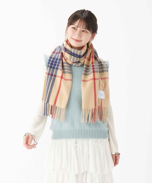 estaa（エスタ）の「とろーりビッグマフラー　”カジュアルチェック”（マフラー・レディース・ブラック/ライトピンク/オフホワイト/クリーム/ネイビー/ピンク/ブラック×ホワイト/ミント/ベージュ/ネイビー×ホワイト/サンドベージュ/グレー/キャメル/シャーベット/ダークブルー/ライトグレー/アイボリー/オートミール/サックスブルー/グレー系その他・FREE）」の9枚目の写真