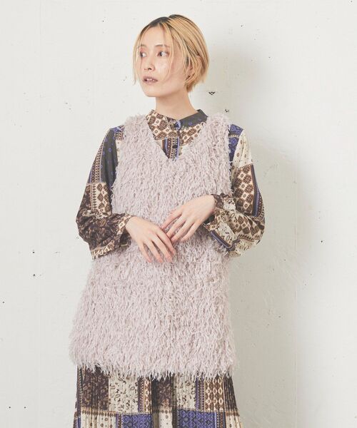 kivi(キヴィ)の「フェザーライクノースリTOPS(Tシャツ/カットソー・レディース・ブラウン/ライトグレー/ナチュラル・FREE)」の20枚目の写真