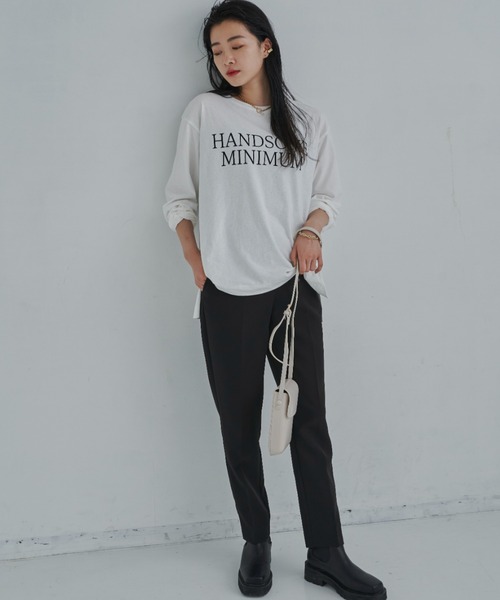 CLEARIMPRESSION （クリアインプレッション）の「HANDSOME MINIMUMロゴロングTシャツ（Tシャツ/カットソー・レディース・ホワイト/チャコールグレー・FREE）」の15枚目の写真