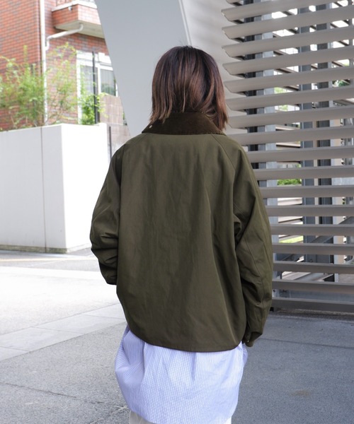 Barbour（バブアー）の「BARBOUR /バブアー BEAVER別注 TRANSPORT JACKET /トランスポートジャケット（ブルゾン・レディース・ブラック/セージグリーン・36/38/40/42）」の5枚目の写真