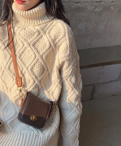 Dita Muaj.(ディータムアージュ)の「レトロショルダーバッグ(ショルダーバッグ・レディース・ブラウン・SMALL/LARGE)」の15枚目の写真