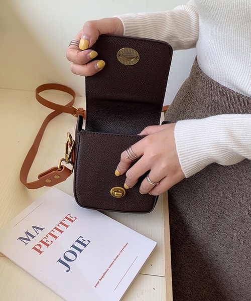 Dita Muaj.(ディータムアージュ)の「レトロショルダーバッグ(ショルダーバッグ・レディース・ブラウン・SMALL/LARGE)」の13枚目の写真