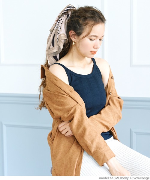 coca（coca）（コカ）の「アニマル柄スカーフ（バンダナ/スカーフ・レディース・ベージュ/ブラウン・ONE SIZE）」の6枚目の写真