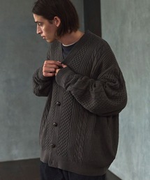 カラーケーブル編みニット ミドル丈バルーンビッグカーディガン EMMA CLOTHES