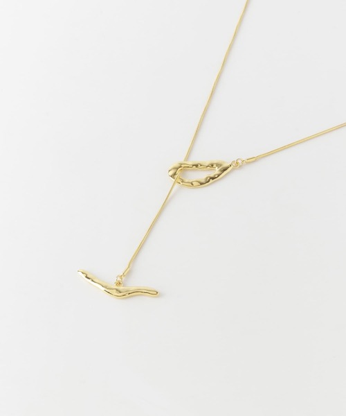 LAPUIS（ラピュイ）の「LAPUIS　Snake Chain ネックレス（ネックレス・レディース・シルバー/ゴールド・-）」の2枚目の写真