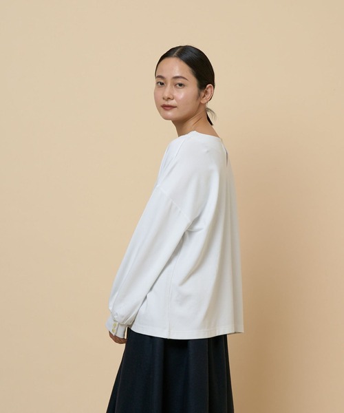 NIMES（ニーム）の「ラウンドカラーステッチカットソー（Tシャツ/カットソー・レディース・ベージュ/ネイビー/ホワイト・FREE）」の6枚目の写真