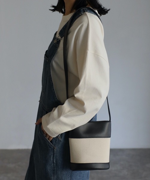 ap retro（アプレトロ）の「ショルダーバケツミニバッグ（ショルダーバッグ・レディース・ブラウン/ブラック/アイボリー/ベージュ・FREE）」の14枚目の写真