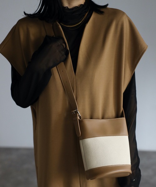 ap retro（アプレトロ）の「ショルダーバケツミニバッグ（ショルダーバッグ・レディース・ブラウン/ブラック/アイボリー/ベージュ・FREE）」の12枚目の写真