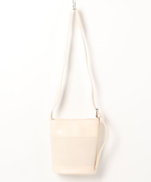 ap retro（アプレトロ）の「ショルダーバケツミニバッグ（ショルダーバッグ・レディース・ブラウン/ブラック/アイボリー/ベージュ・FREE）」の8枚目の写真