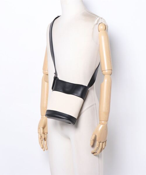 ap retro（アプレトロ）の「ショルダーバケツミニバッグ（ショルダーバッグ・レディース・ブラウン/ブラック/アイボリー/ベージュ・FREE）」の13枚目の写真