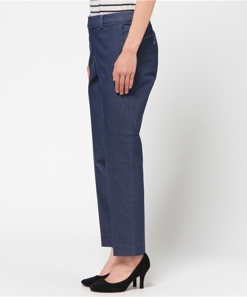 La TOTALITE（ラトータリテ）の「カラーパンツ。（その他パンツ・レディース・ホワイト/ブルー系その他・36/38/40）」の4枚目の写真