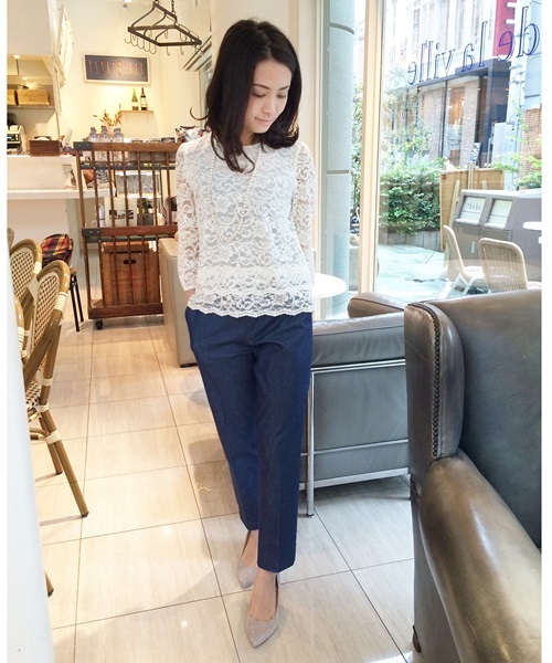 La TOTALITE（ラトータリテ）の「カラーパンツ。（その他パンツ・レディース・ホワイト/ブルー系その他・36/38/40）」の12枚目の写真