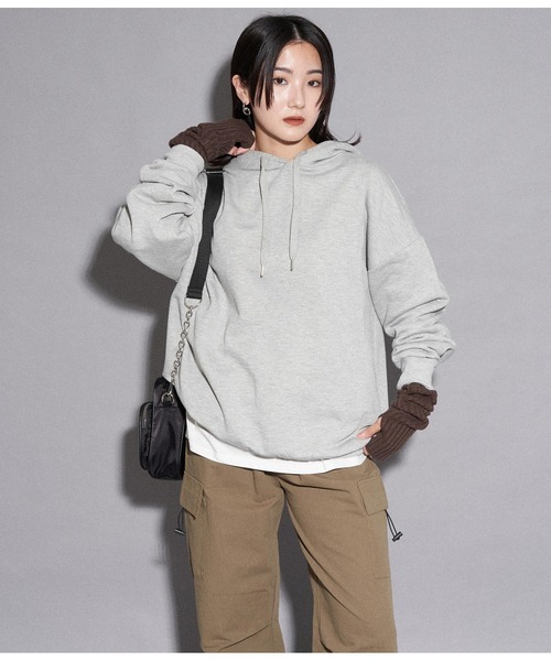 ANAP（アナップ）の「【WEB限定】シンプル裏起毛フーディートップススウェット（パーカー・レディース・パープル/ネイビー/ベージュ/マスタード/ピンク/グリーン/ブルー/グレー/ワイン/ブラック・FREE）」の14枚目の写真