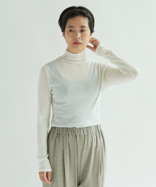 yuni（ユニ　）の「△60/-強撚ストレッチフライス　ハイネックプルオーバー（Tシャツ/カットソー・レディース・ホワイト/ブラック/ブルー/イエロー/グリーン/グレー/チャコールグレー/イエロー系その他/ブルー系その他/オレンジ・FREE）」の22枚目の写真