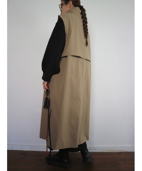 TRUNC（トランクエイティーエイト）の「Sleeveless Trench Coat（トレンチコート・レディース・ブラック/ベージュ・FREE）」の14枚目の写真