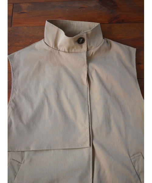 TRUNC（トランクエイティーエイト）の「Sleeveless Trench Coat（トレンチコート・レディース・ブラック/ベージュ・FREE）」の6枚目の写真