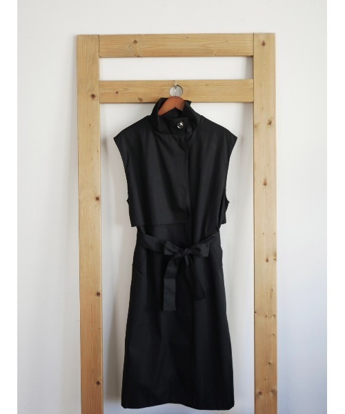 TRUNC（トランクエイティーエイト）の「Sleeveless Trench Coat（トレンチコート・レディース・ブラック/ベージュ・FREE）」の7枚目の写真