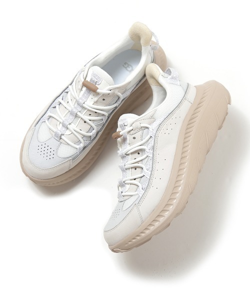 UGG CA805 ホワイトベージュ　24cm UGG CA805 Zip WHITE / POLLEN（アグ CA805 ジップ-ホワイト