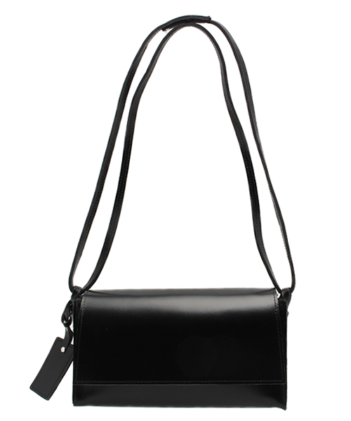 Kastane(カスタネ)の「【Kastane】フラップショルダーBag(ショルダーバッグ・レディース・キャメル/ブラック・FREE)」の2枚目の写真