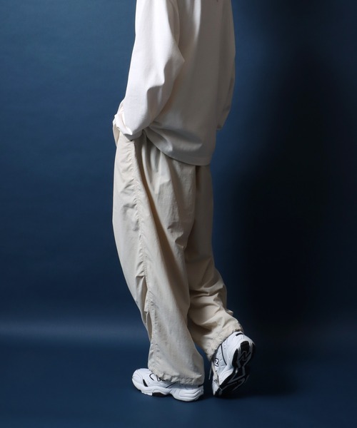 ANPAS(アンパス)の「Nylon Wide Snow Pants/ナイロン ワイドスノーパンツ(その他パンツ・メンズ・ブラック/オリーブ/オフホワイト/ダークグリーン/オレンジ/ベージュ/パープル/チャコール/マスタード・M/L/LL)」の21枚目の写真