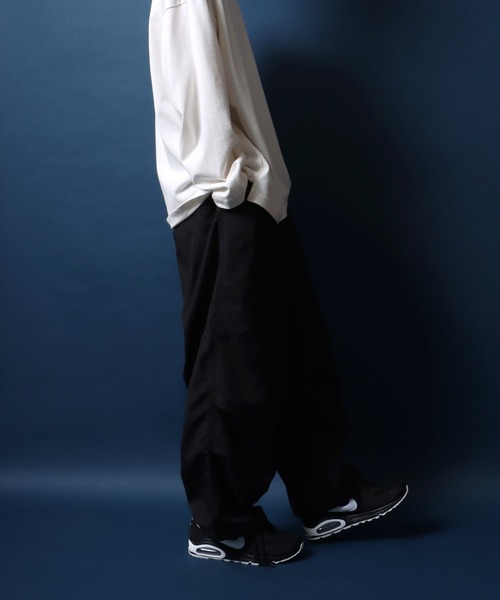 ANPAS(アンパス)の「Nylon Wide Snow Pants/ナイロン ワイドスノーパンツ(その他パンツ・メンズ・ブラック/オリーブ/オフホワイト/ダークグリーン/オレンジ/ベージュ/パープル/チャコール/マスタード・M/L/LL)」の10枚目の写真