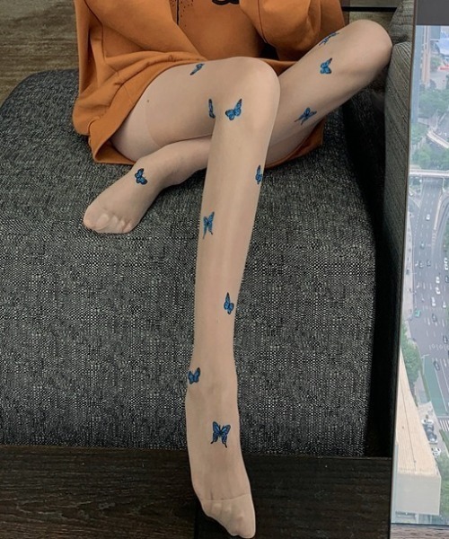 Vipoa（ヴィポア）の「Butterfly Print Sheer Tights（タイツ/ストッキング・レディース・ホワイト/ベージュ/ブラック・FREE）」の9枚目の写真