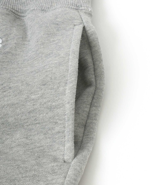 Champion(チャンピオン)の「Champion/チャンピオン コットンUSA ワンポイント刺繍 無地 スウェット ショートパンツ(スウェットパンツ・メンズ・ネイビー/オートミール/ブラック/グレー・M/L/XL)」の14枚目の写真