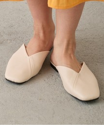 Loco Ocean（ロコオーシャン）の「フェイクレザー スクエアトゥ ぺたんこミュールサンダル（サンダル）」