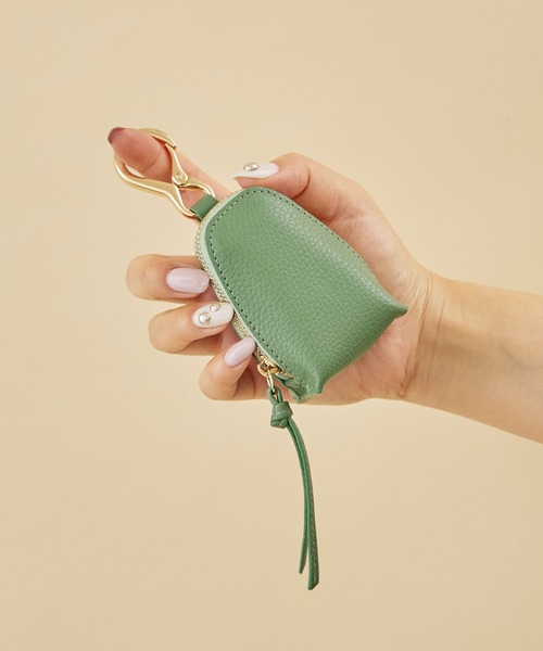 HASHIBAMI（ハシバミ）の「【HASHIBAMI】カラバッシュ スマートキー キーリング（キーケース/キーアクセサリー・レディース・モスグリーン/ブラウン/グレイッシュベージュ/ブラック/レモンイエロー/シルバー/アクア/ラベンダー/ふじ色系/ライトグリーン系/ライトオレンジ系/ゴールド/チャコールグレー/ローズ系/ダークグリーン/イエロー系その他2/ライトブルー/プラム/ネイビー系/シャンパン/ライトグリーン/ライトブラウン/マルーン/グレー系その他・FREE）」の10枚目の写真